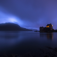 Buy canvas prints of  Eilean Donan Dawn  by Tracey Whitefoot