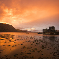 Buy canvas prints of Eilean Donan Dusk by Tracey Whitefoot