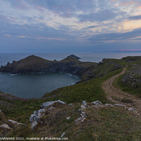 Buy canvas prints of Sunrise At The Rumps by CHRIS BARNARD