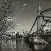 Buy canvas prints of Hammersmith bridge by Jon Mills