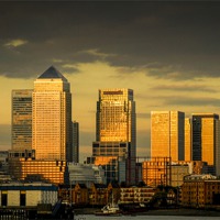 Buy canvas prints of Canary Wharf by Jan Venter