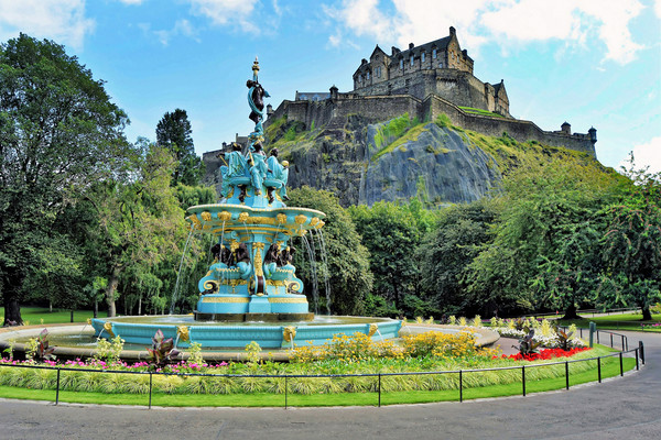 Ross Fountain and Edinburgh Castle Picture Board by austin APPLEBY